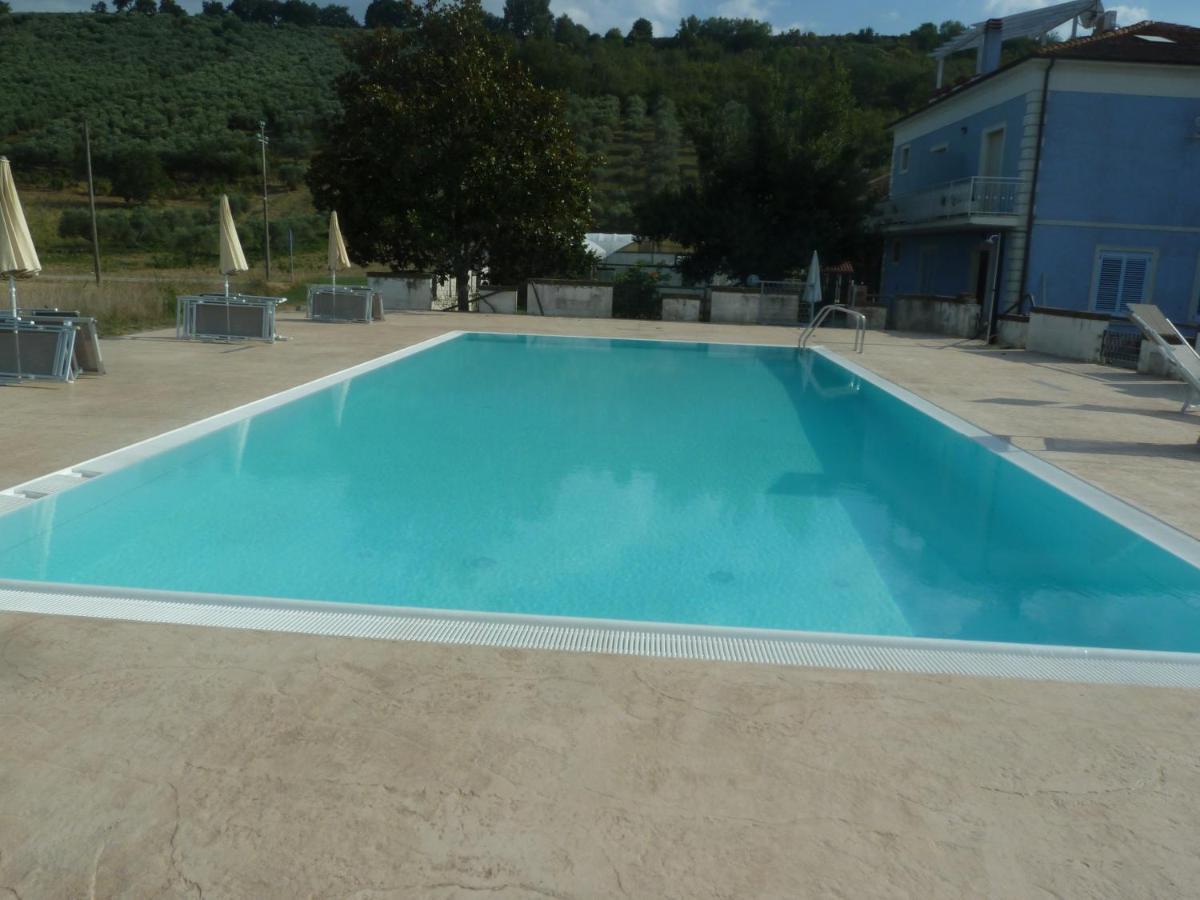 B&B Gli Orti Collecorvino Eksteriør bilde