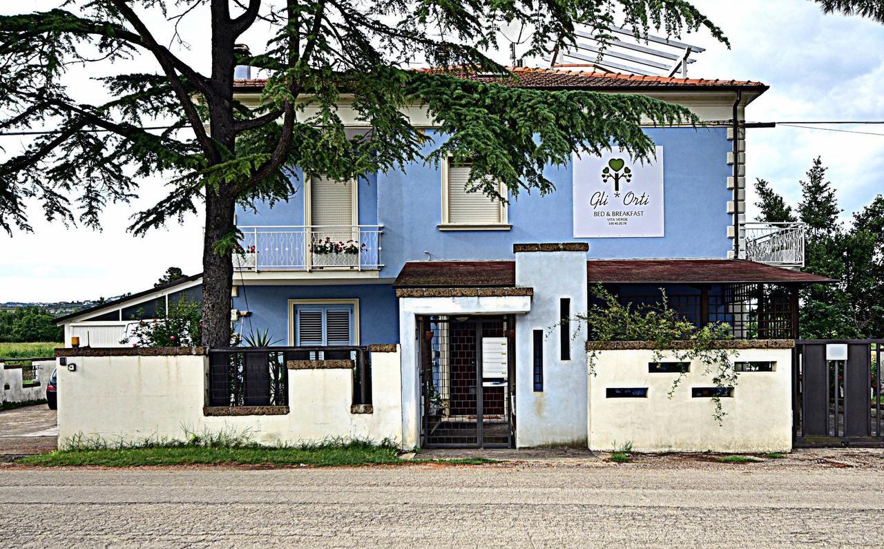 B&B Gli Orti Collecorvino Eksteriør bilde